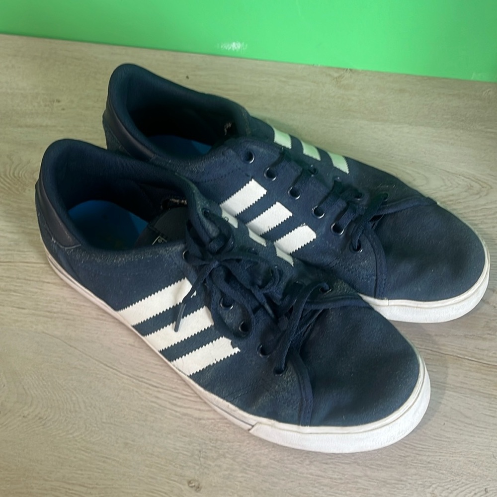 Mens Adidas size 11 Navy